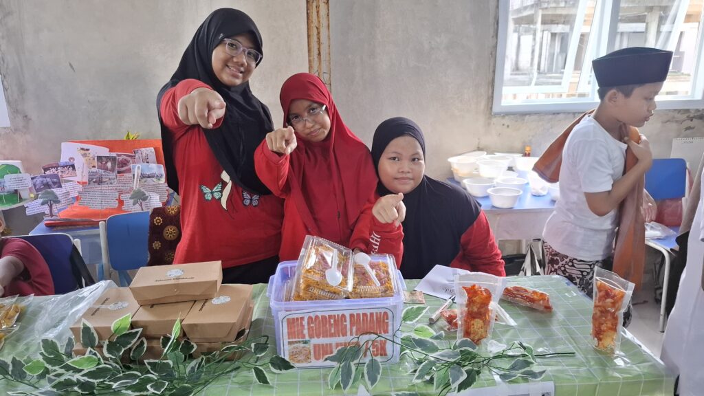 Festival Budaya - Kania,Ulya, Khonsa